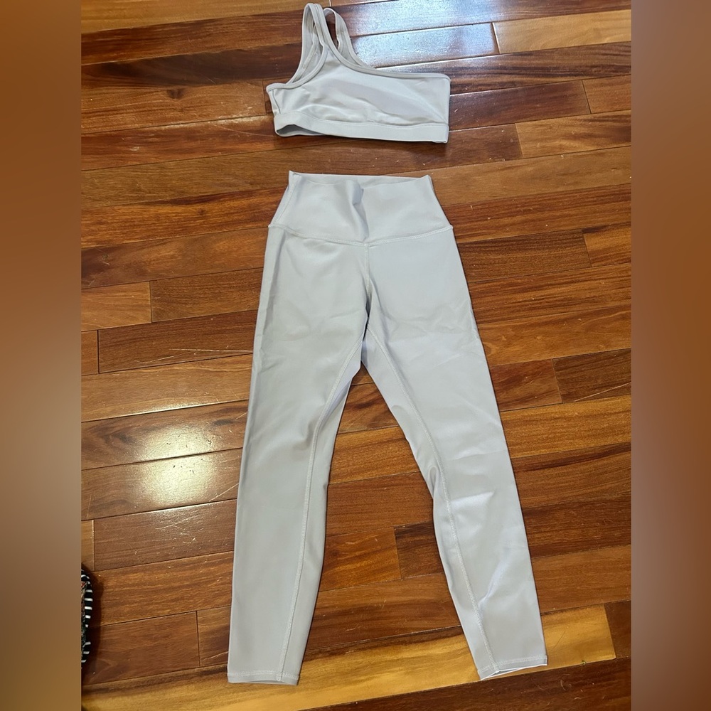 Alo bra and legging set size small.